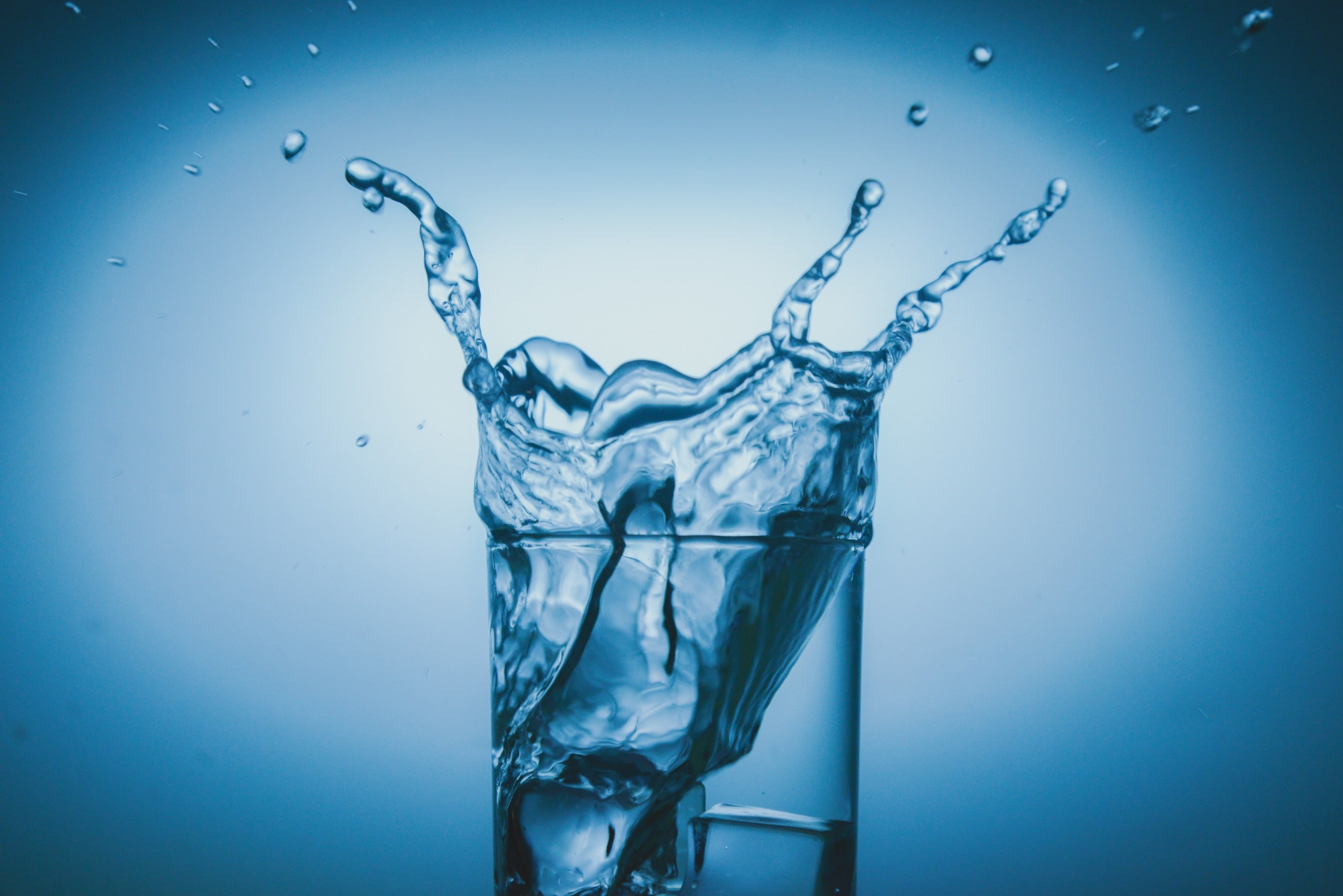 A napi folyadékbevitelt segítő waterdrop® termékek a SPAR új hűségakciójában