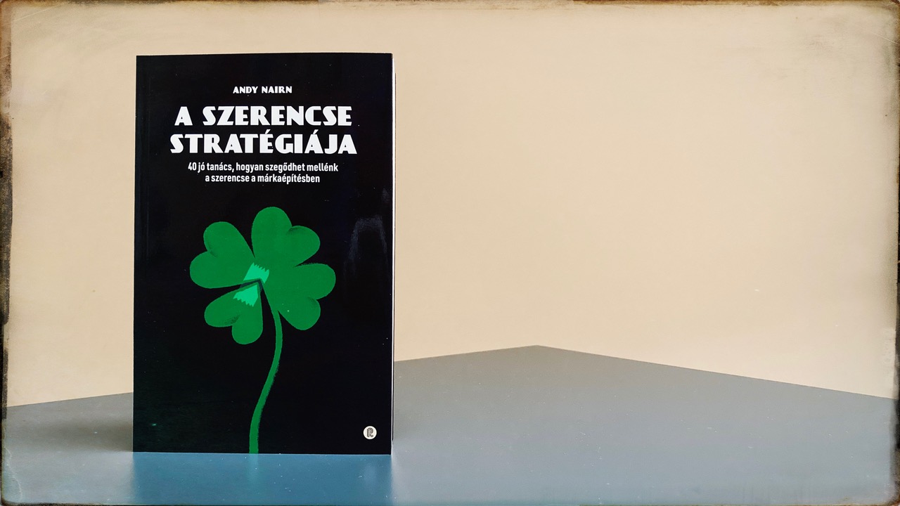 A szerencse stratégiája címmel jelent meg a Reklámtörténet új kötete
