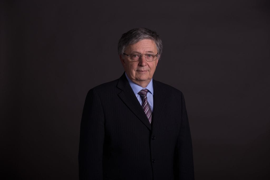 Lovász László matematikus, az MTA korábbi elnöke kapta 2025-ben az Európai Tudományos Akadémia Erasmus-érmét