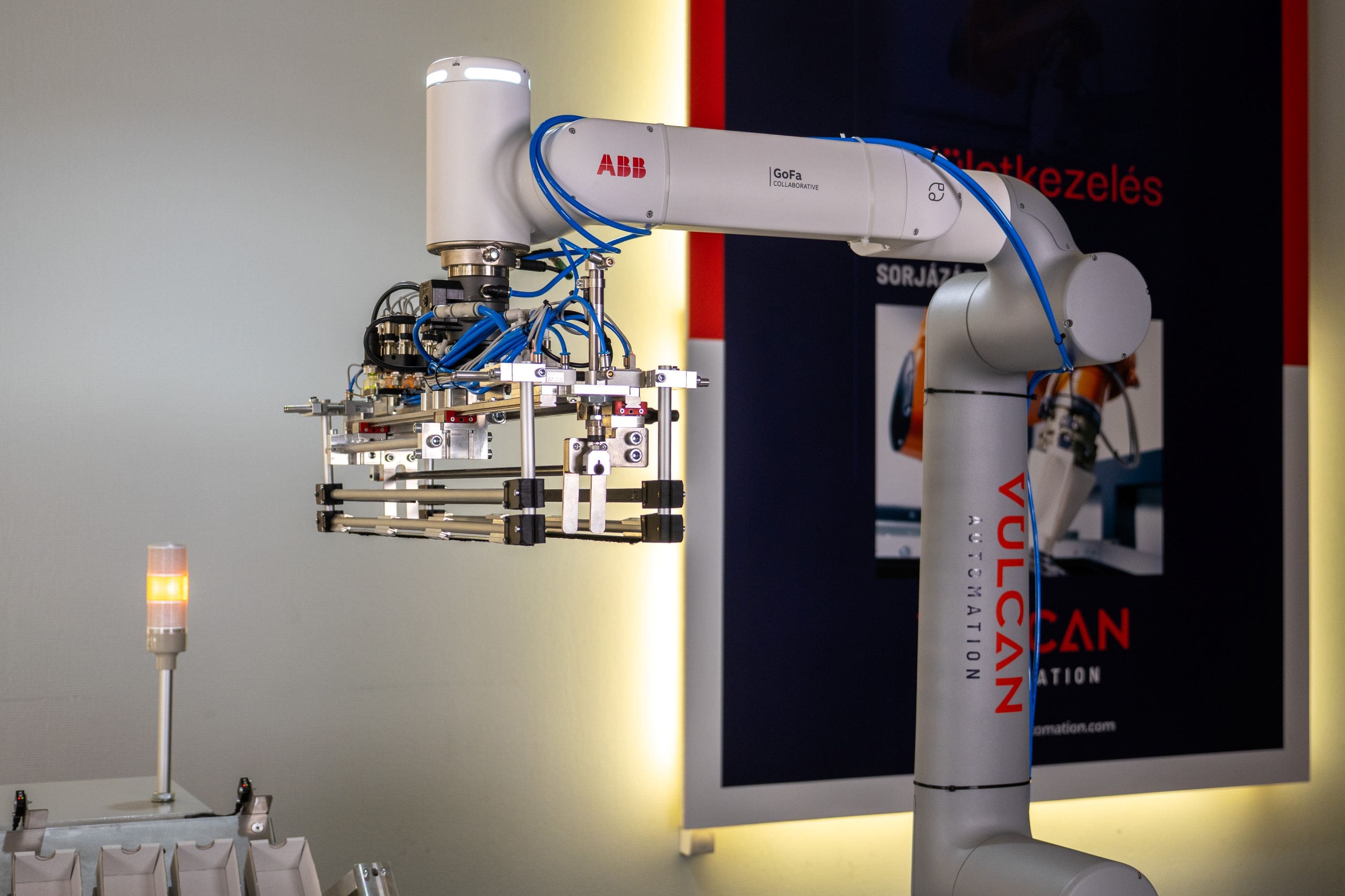 Az ABB Cobot Expert minősítésű magyar partner GoFa együttműködő robotokkal növeli a nyomdaipar hatékonyságát