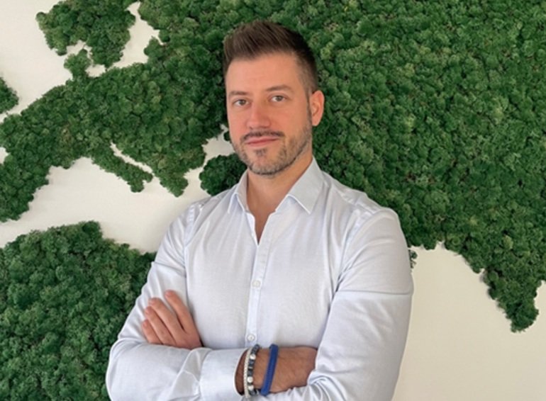 Távozik Lunczner Ádám a Mindshare-től