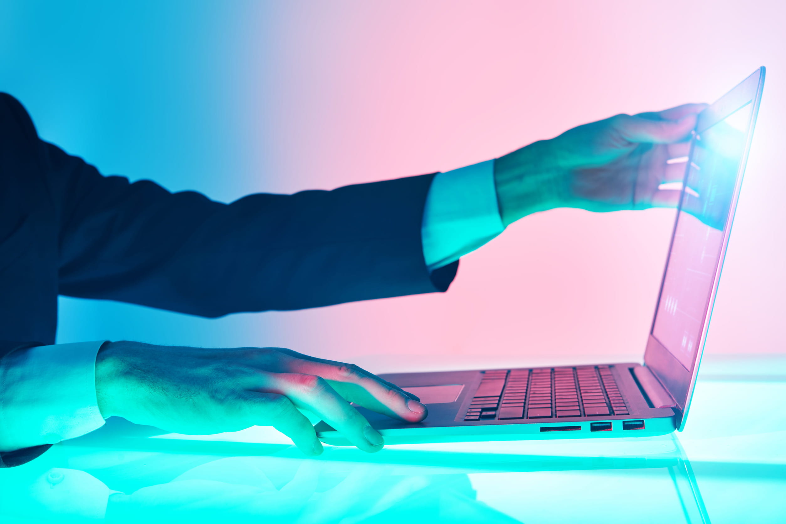 Az online csalásokkal szemben is nélkülözhetetlen a tudatos felhasználói attitűd